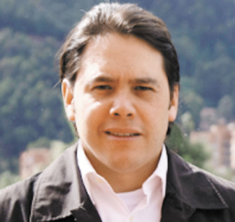 Carlos Eduardo Huertas :  